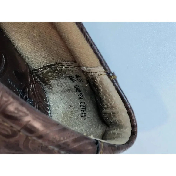 BOC Born Concepts Clogs Size 8.5 Womens Shoes Brown Embossed Floral Tooled Vegan - Picture 10 of 10